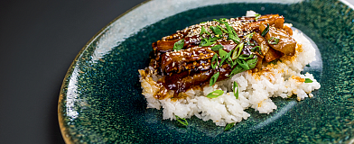 Eggplants in Unagi sauce Tamaki with a basis of rice