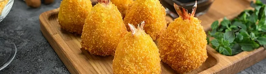 Shrimp in potato batter and crispy Panko Gold breadcrumbs