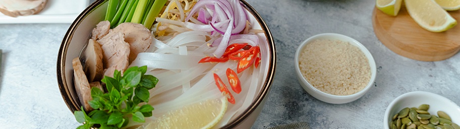 Author's Recipe: Soup with Fo Bo soup Base for soup Tamaki